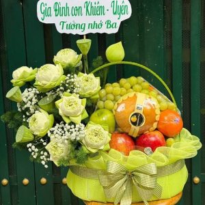 Giỏ trái cây và hoa tưởng nhớ G072